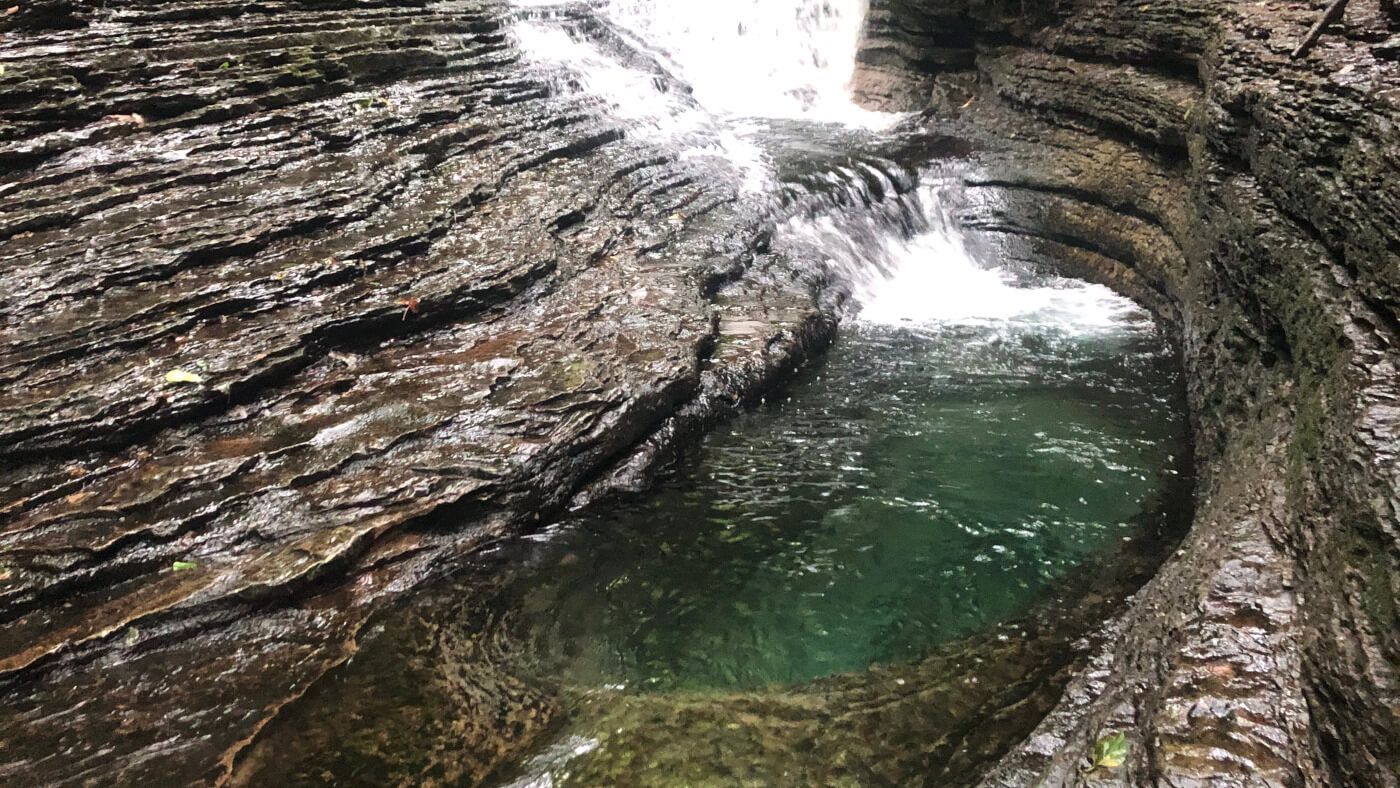 Devil's Bathtub: Virginia's Famous Bathtub