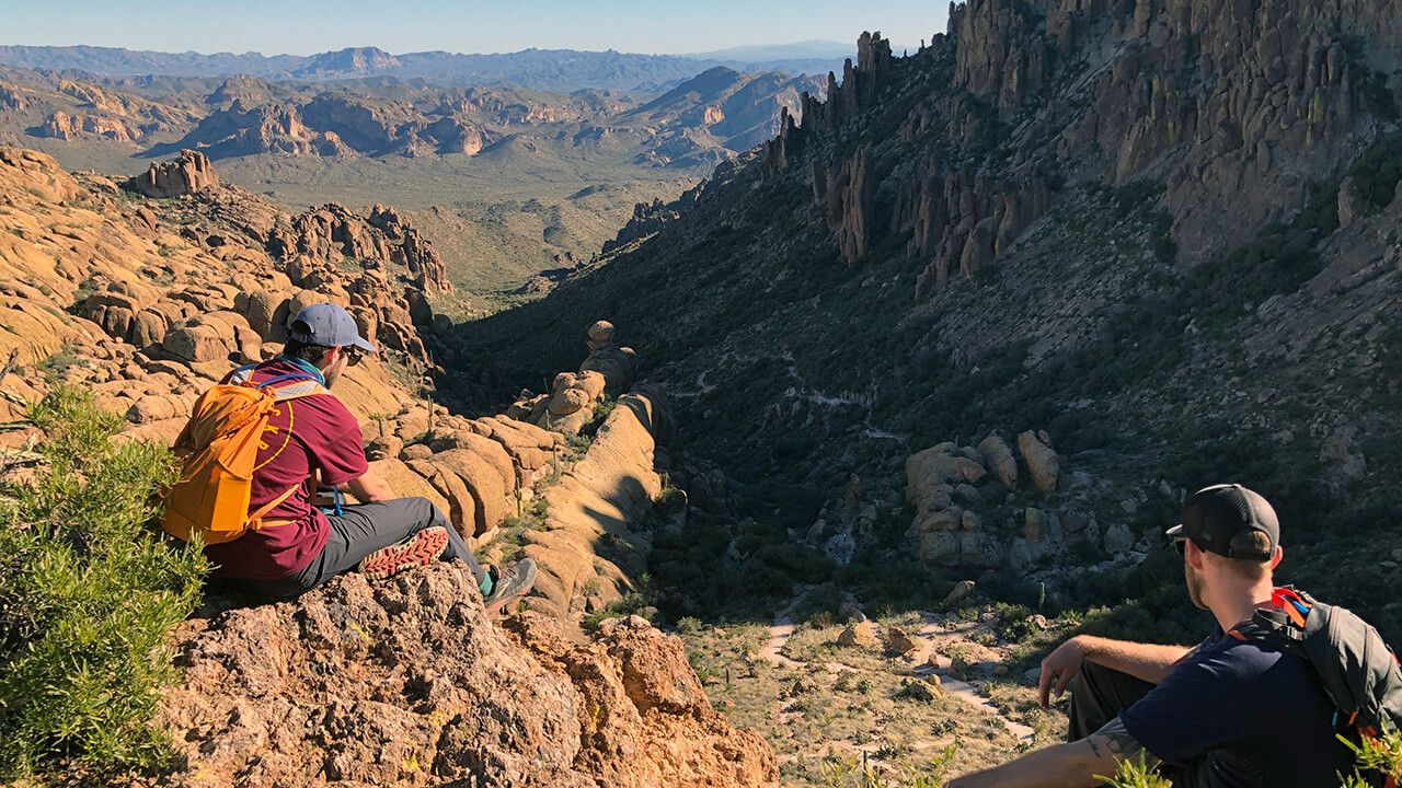 Friends overlooking the view behind Fremont Saddle